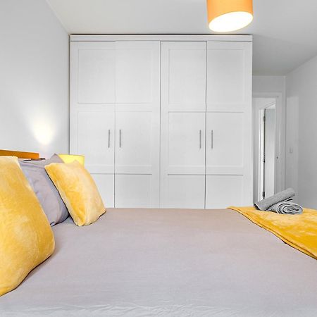 Central Suite Near Mailbox, King Bed, Ping Pong, Netflix, Sleeps 4 Birmingham Dış mekan fotoğraf